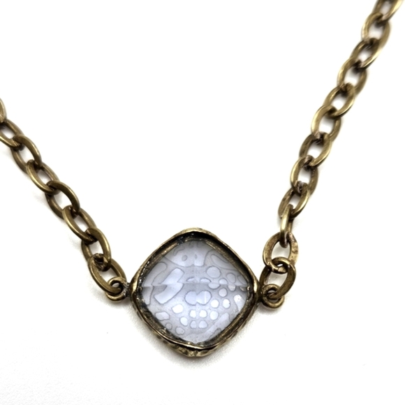 Artisan Brass Gold Light Amethyst Carved Station Necklace - Picture 2 of 4